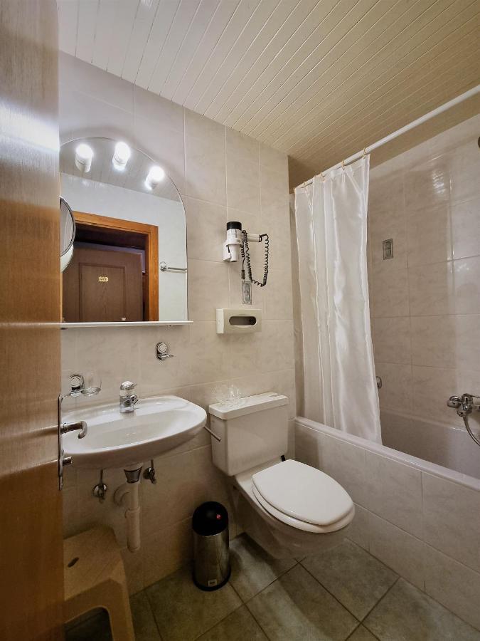 Self-Service Guesthouse Berggeist Saas-Fee Ngoại thất bức ảnh