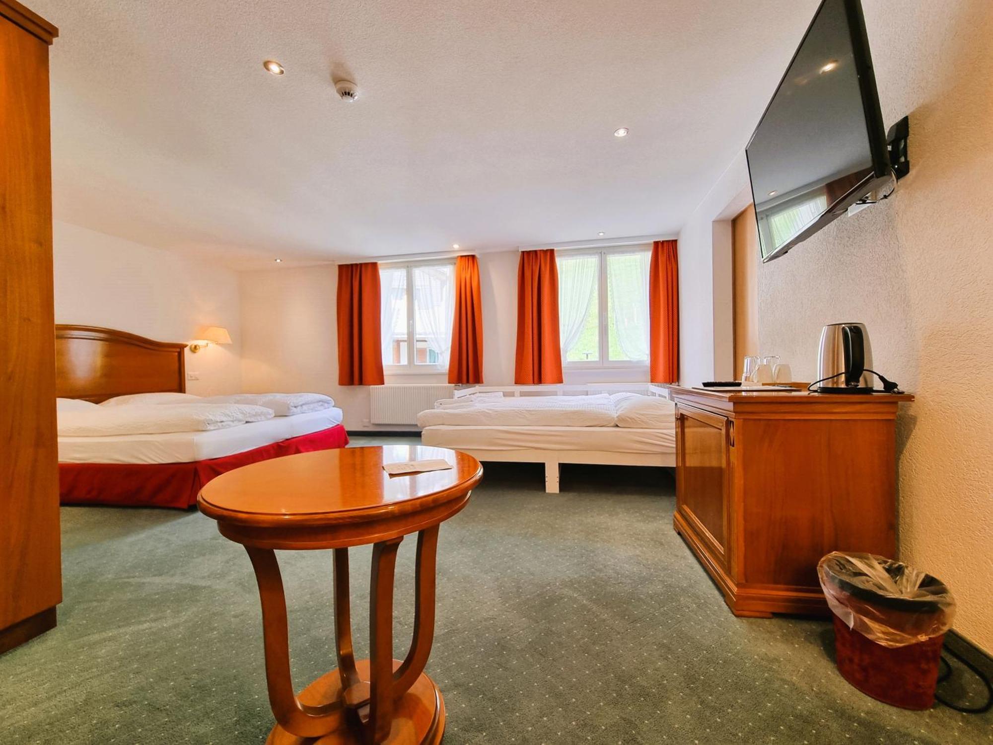 Self-Service Guesthouse Berggeist Saas-Fee Ngoại thất bức ảnh