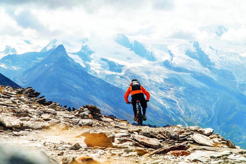 Self-Service Guesthouse Berggeist Saas-Fee Ngoại thất bức ảnh